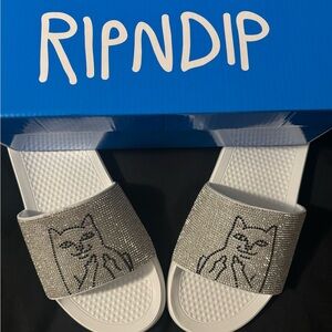 RIPNDIP White and Silver Cat Slides brand new size 11